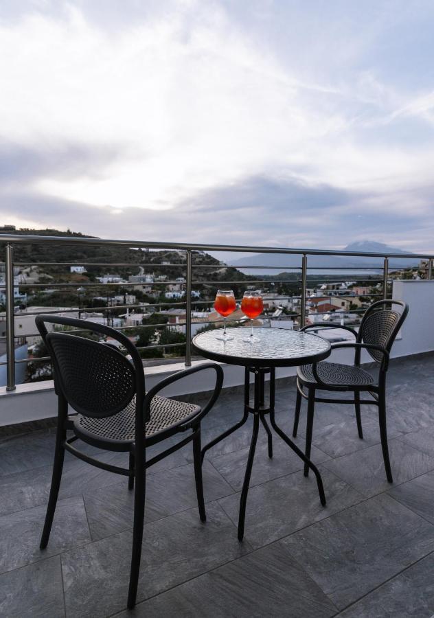 Lychnos Apartments Kamilari Exterior foto